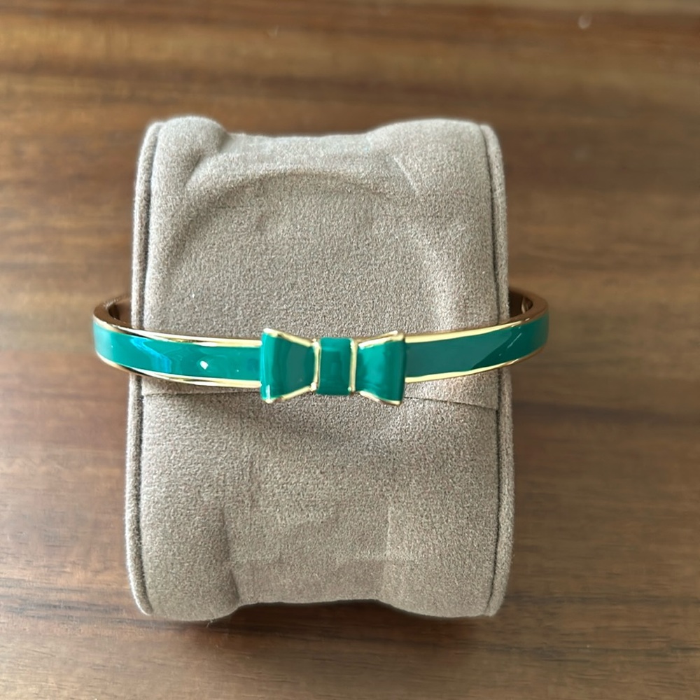 Kate Spade green bow  bangle